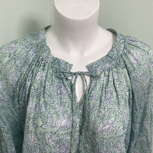 Clara The Label Green Floral Cotton Top XL - Picture 2 of 9